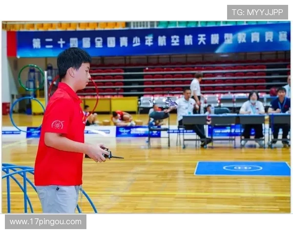 羽毛球场上的追梦者：黄军的奋斗与坚持之路